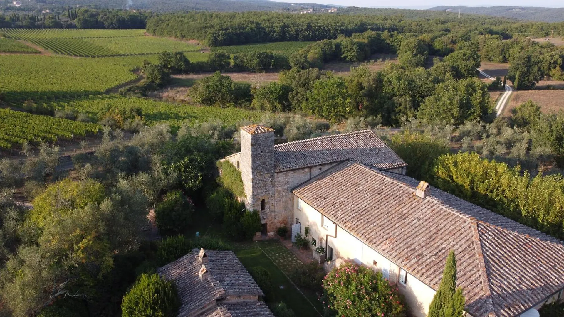 Apartment Casina Boutique Con Piscina Riservata Alla Coppia Di Ospiti Sovicille Italy